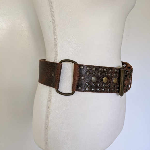 Brown distressed boho style leather belt - Picture 3 of 6